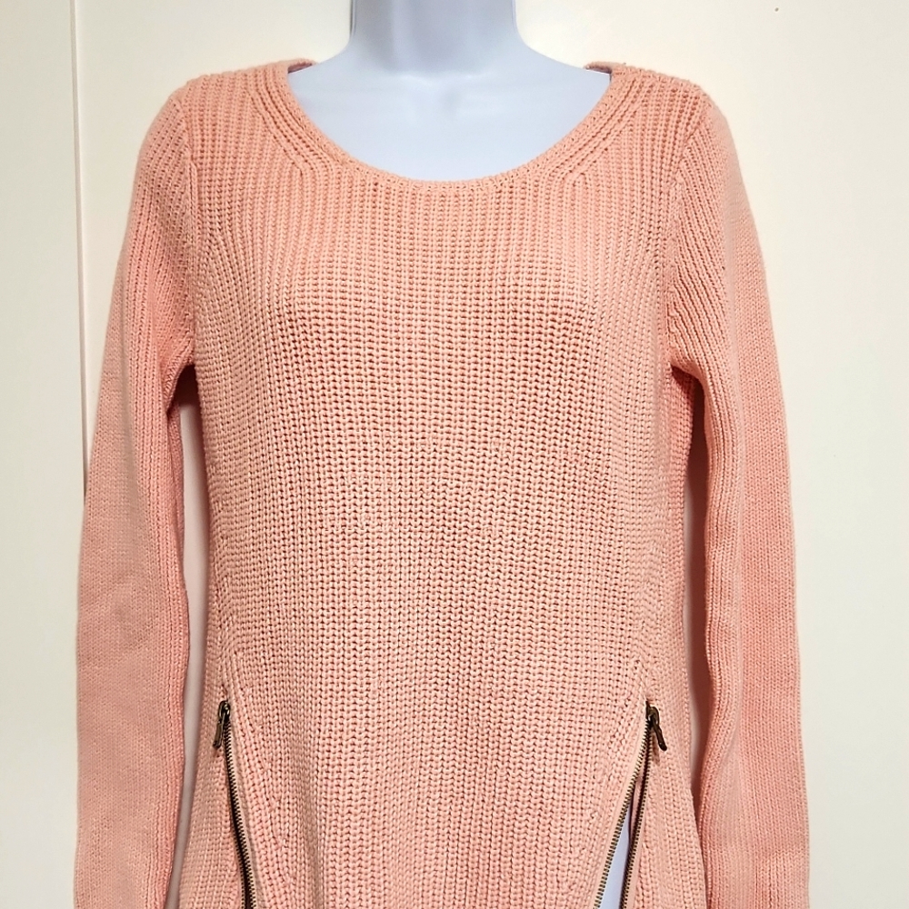 Guess Light Peachy Pink Sweater with Zips